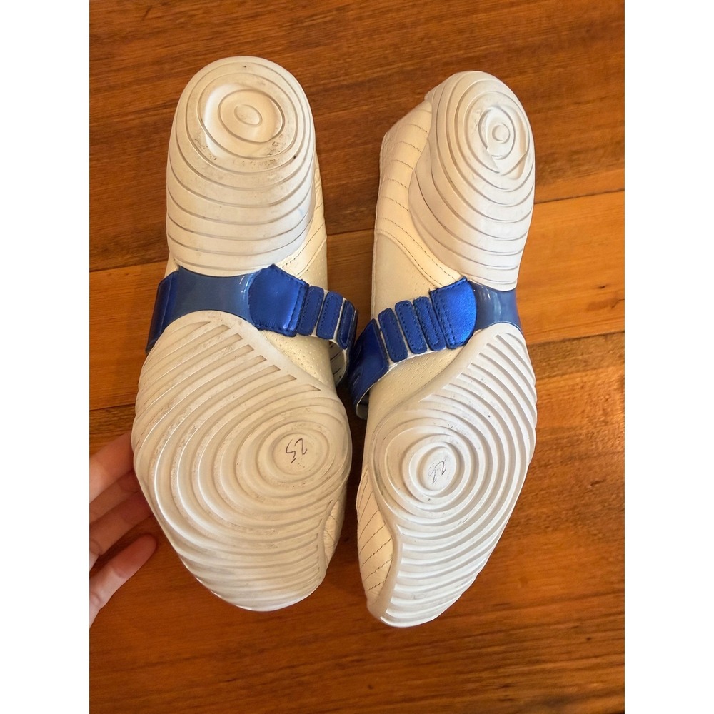 Y2K Bebe Sport Womens White Blue Leather Mary Jane Ballet Flats 8 Puma Sporty - Picture 10 of 11